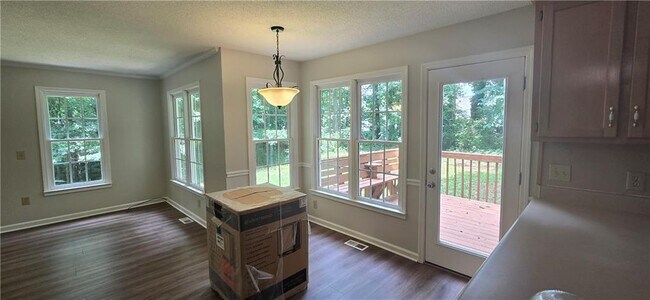 Building Photo - 5084 Apple Orchard Ln