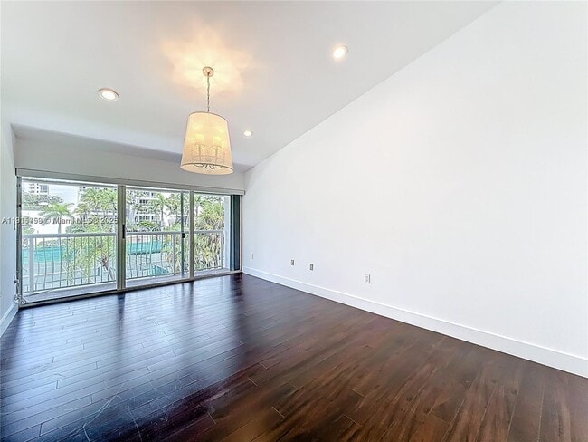 Building Photo - 3769 NE 209th Terrace