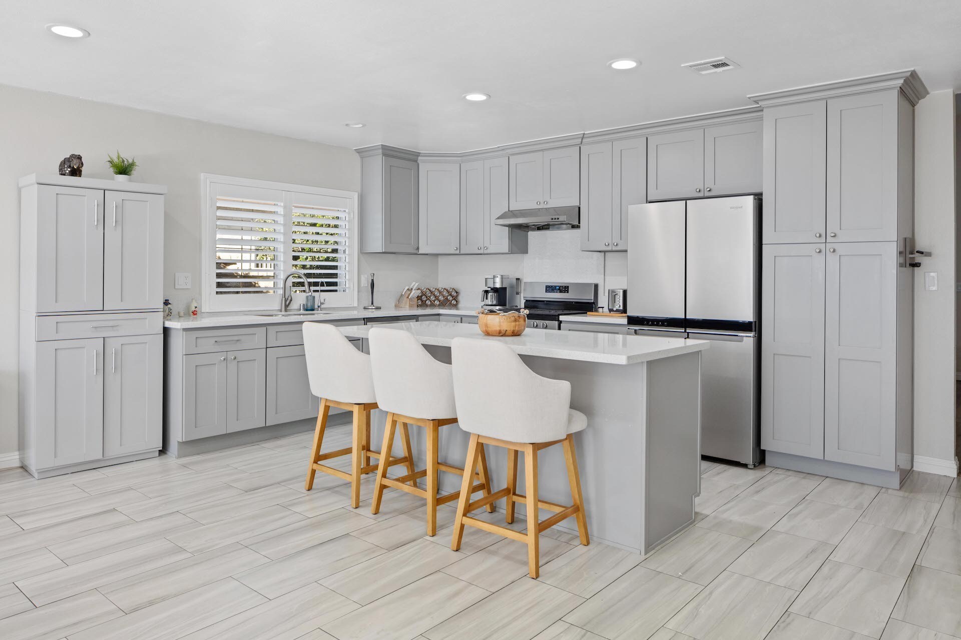 Building Photo - 25435 Via Pacifica