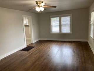 Building Photo - 204 N Fretz Ave