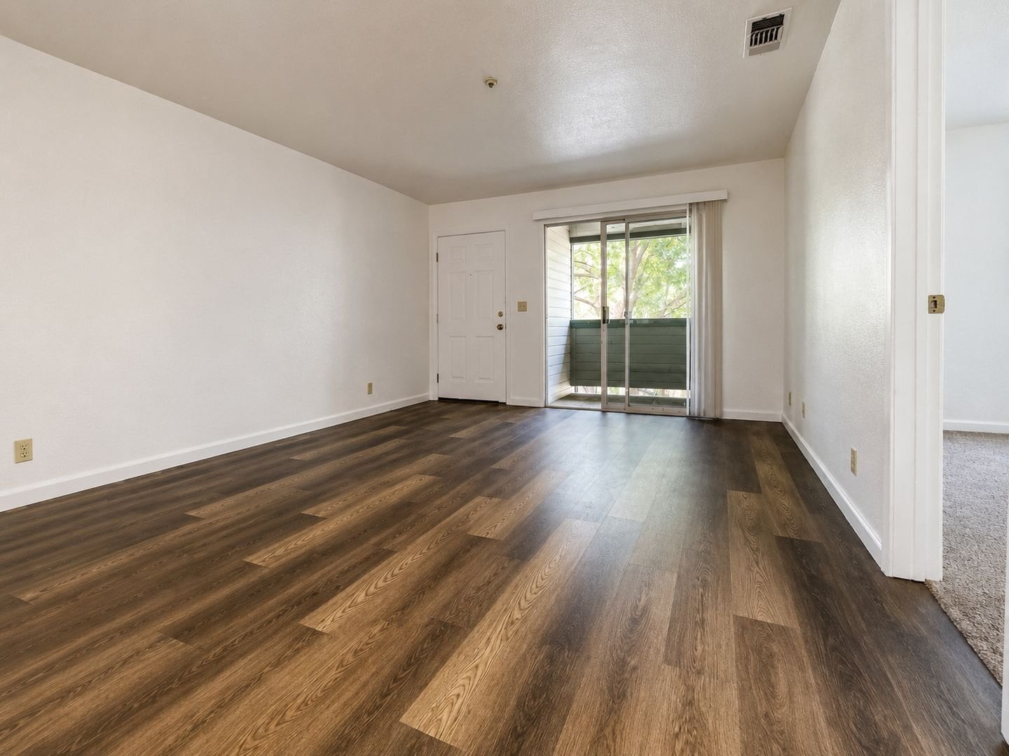 Building Photo - 363 Rio Lindo Ave