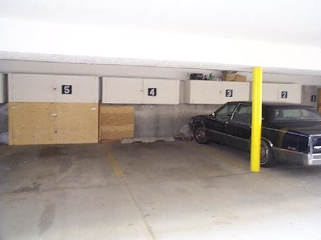 Covered parking & Outside Storage - 907 E 820 N