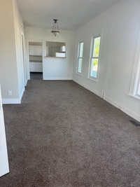 Building Photo - 827-829 Burnet Ave