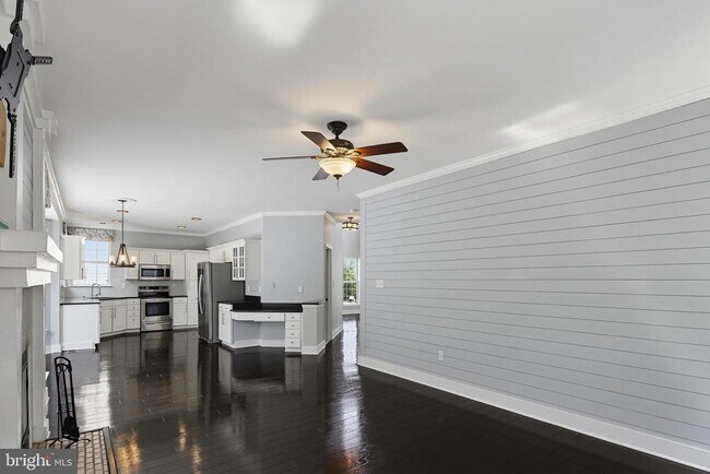 Building Photo - 6505 Autumn Wind Cir