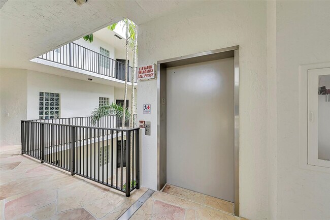 Building Photo - 5133 Brisata Cir