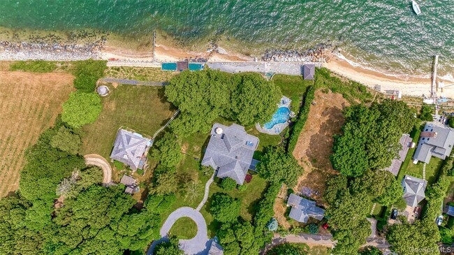 Building Photo - 11120 Main Rd