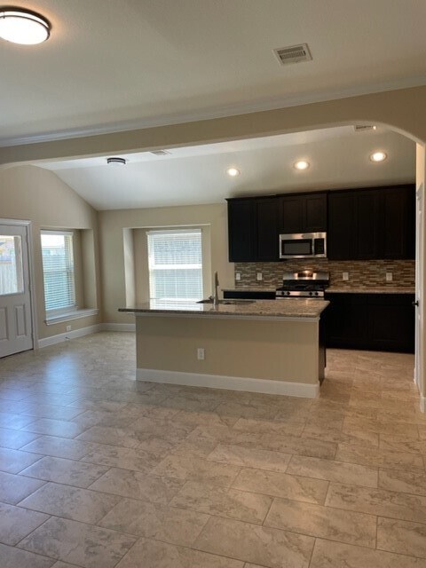 Building Photo - 18234 Willow Edge Dr