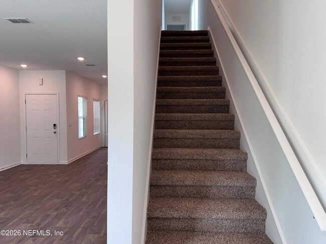 Building Photo - 9048 Alpine Aster Rd