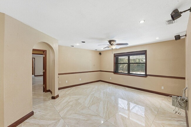 Building Photo - 12356 61st St N