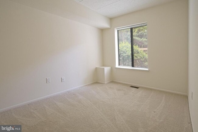 Building Photo - 11108 Boathouse Ct