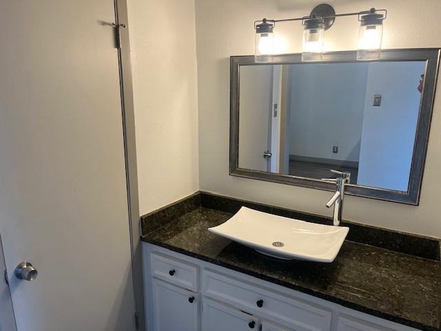 Building Photo - 2800 Douglas Ave