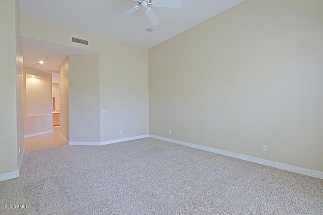 Building Photo - 9311 E Cavalry Dr