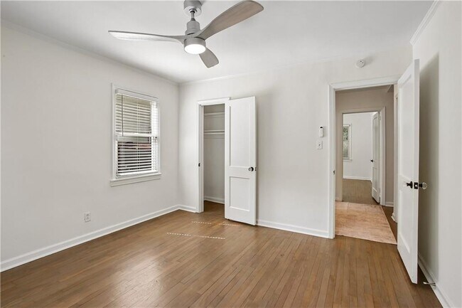 Building Photo - 1649 Beecher St SW