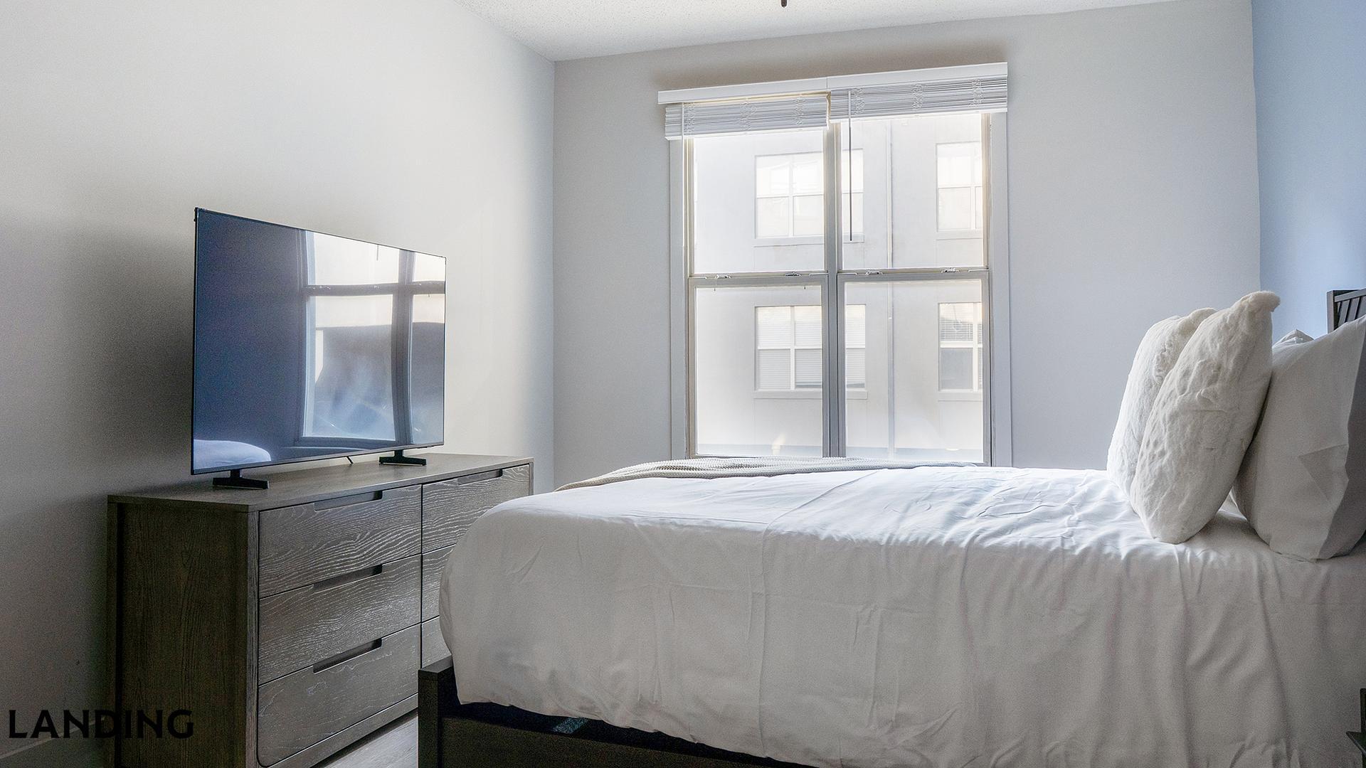 Building Photo - 49 Boulevard SE