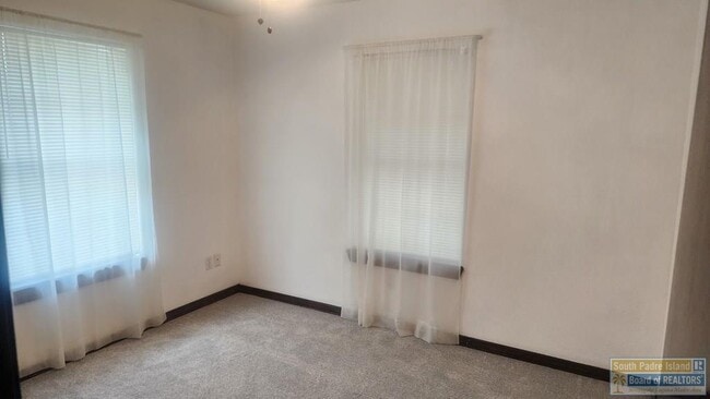 Building Photo - 1211 Palo Blanco Dr