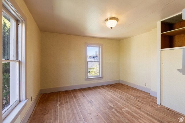 Building Photo - 382 N 400 E