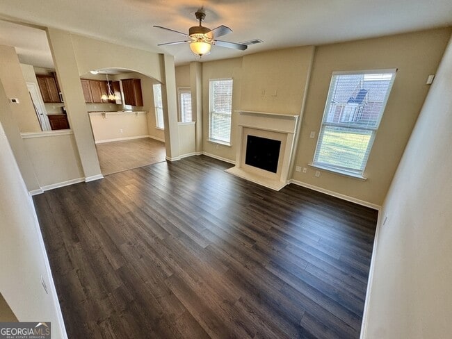 Building Photo - 130 Sparkling Spring Trail