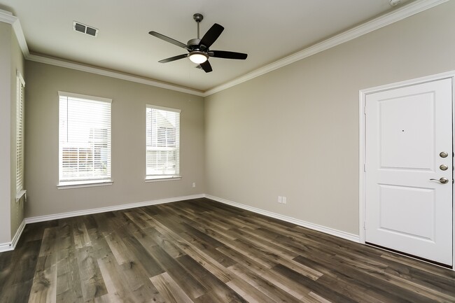 Floorplan - The Residences at Rayzor Ranch