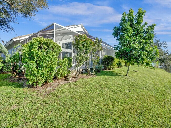 Building Photo - 4310 NW 63rd Ave