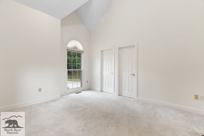 Building Photo - South AVL - Grand Residence in The Cotswolds Development