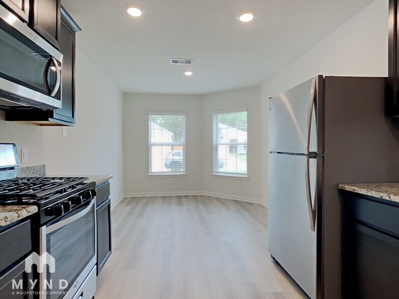 Building Photo - 21112 Titian Dr.