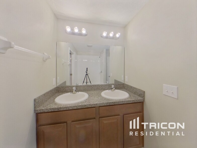 Building Photo - 5124 Sable Chime Dr