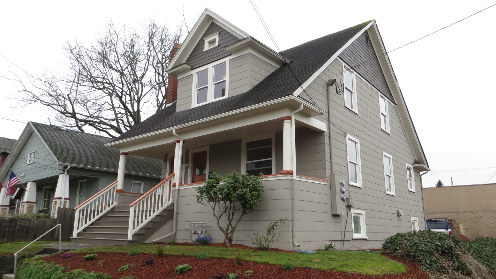 Building Photo - 4818 SE Caruthers St.