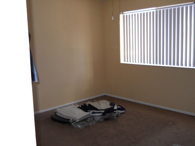 Building Photo - 3513 Tree Ridge Ln NE