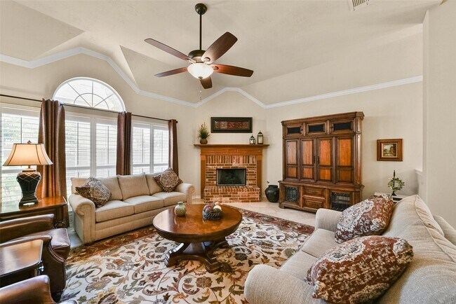 Building Photo - 11102 Dawson Springs Dr