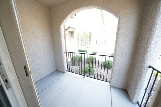 Building Photo - 8507 Insignia Ave