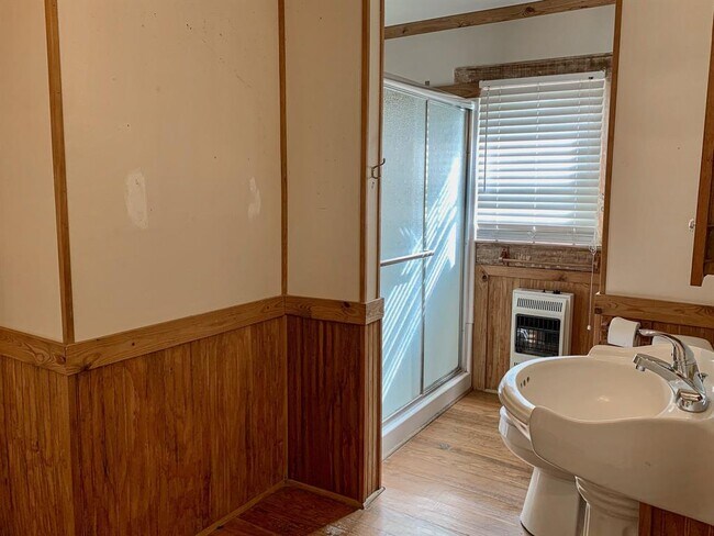 Building Photo - 1510 Piedmont