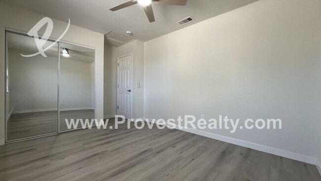 Building Photo - 13136 Navajo Rd