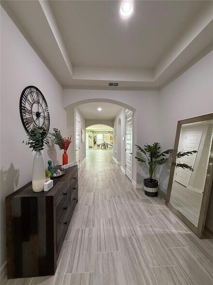 Building Photo - 1785 Pasture Lp