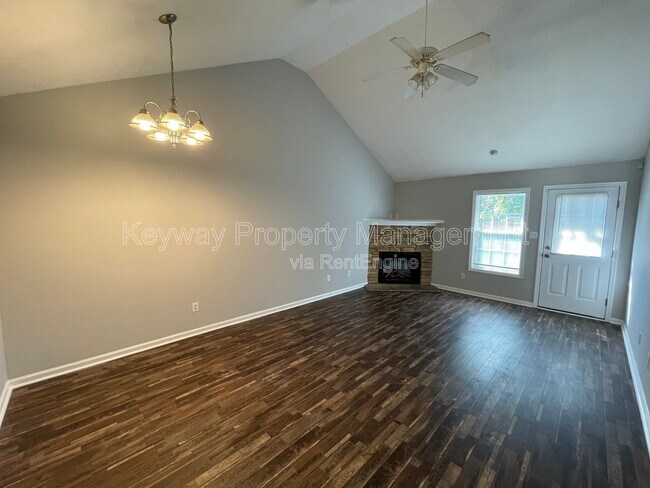 Building Photo - 445 Northrop Pl