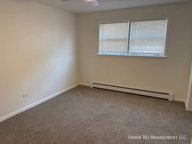 Building Photo - 17385 70th Ave