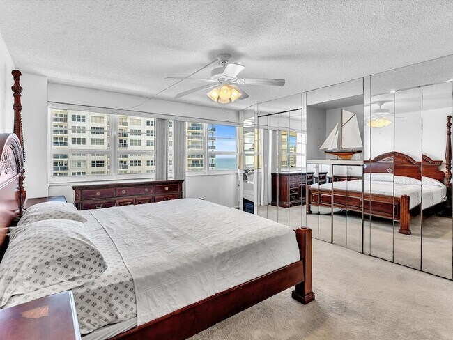 Building Photo - 3430 Galt Ocean Dr
