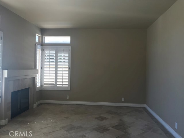 Building Photo - 14 Calella