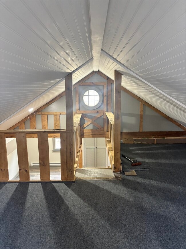 Building Photo - 615 Bean Rd