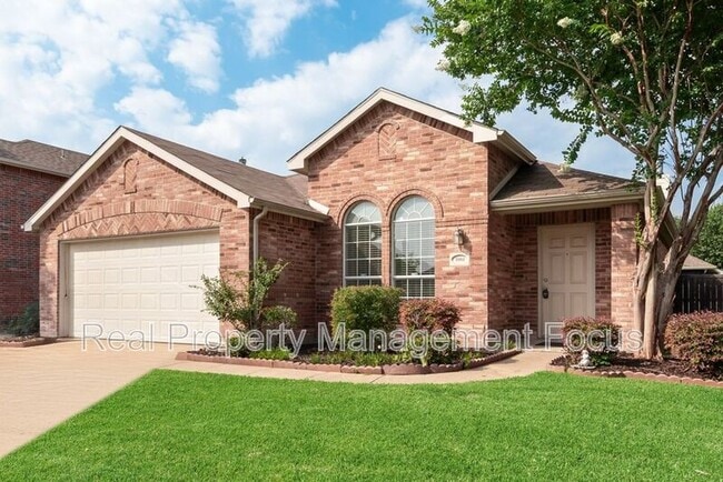 Building Photo - 1004 Trickham Dr