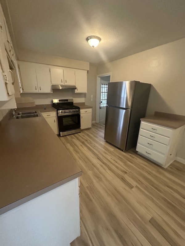 Building Photo - 4913 Donovan Dr