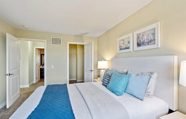 Building Photo - 6400 Christie Ave