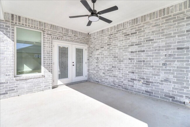 Building Photo - 4126 Azali Dr