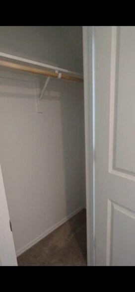 Building Photo - 923 Antelope Trl