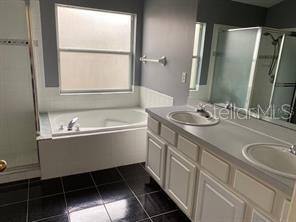 Building Photo - 5162 Hook Hollow Cir