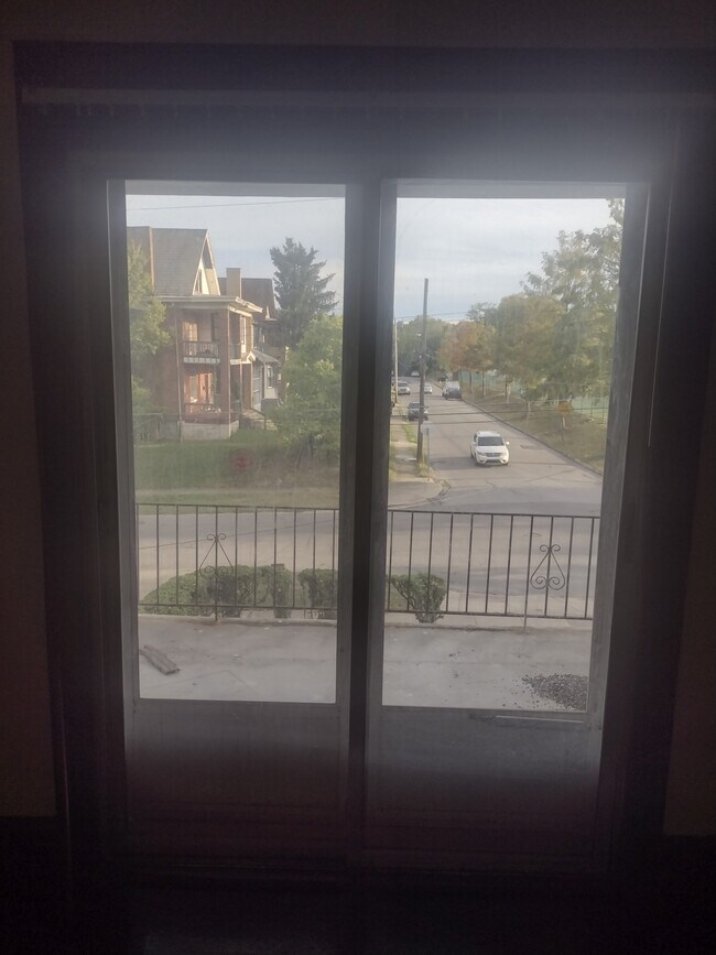 Building Photo - 960 Cleveland Ave