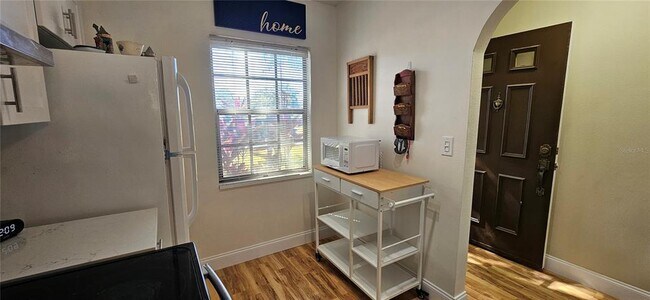 Building Photo - 3121 Mission Grove Dr