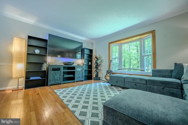 Building Photo - 12510 Basswood Dr