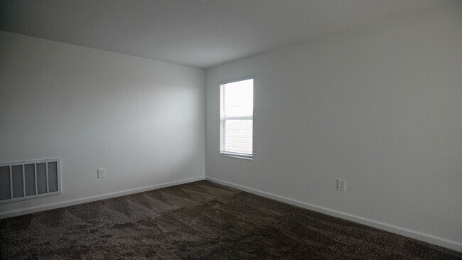 Building Photo - 2331 Burney Fls Ln