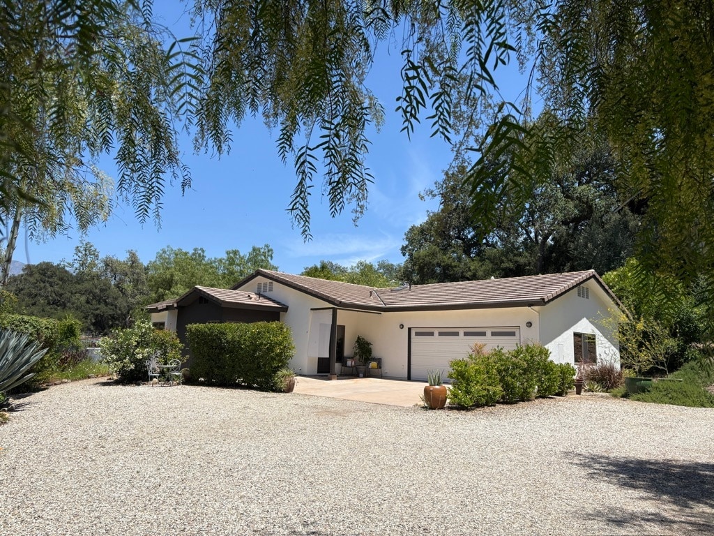 Building Photo - 340A Longhorn Ln