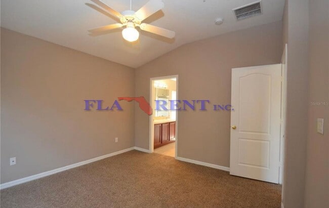Building Photo - **Beautiful 2 bed, 2 bath Townhome in Magn...